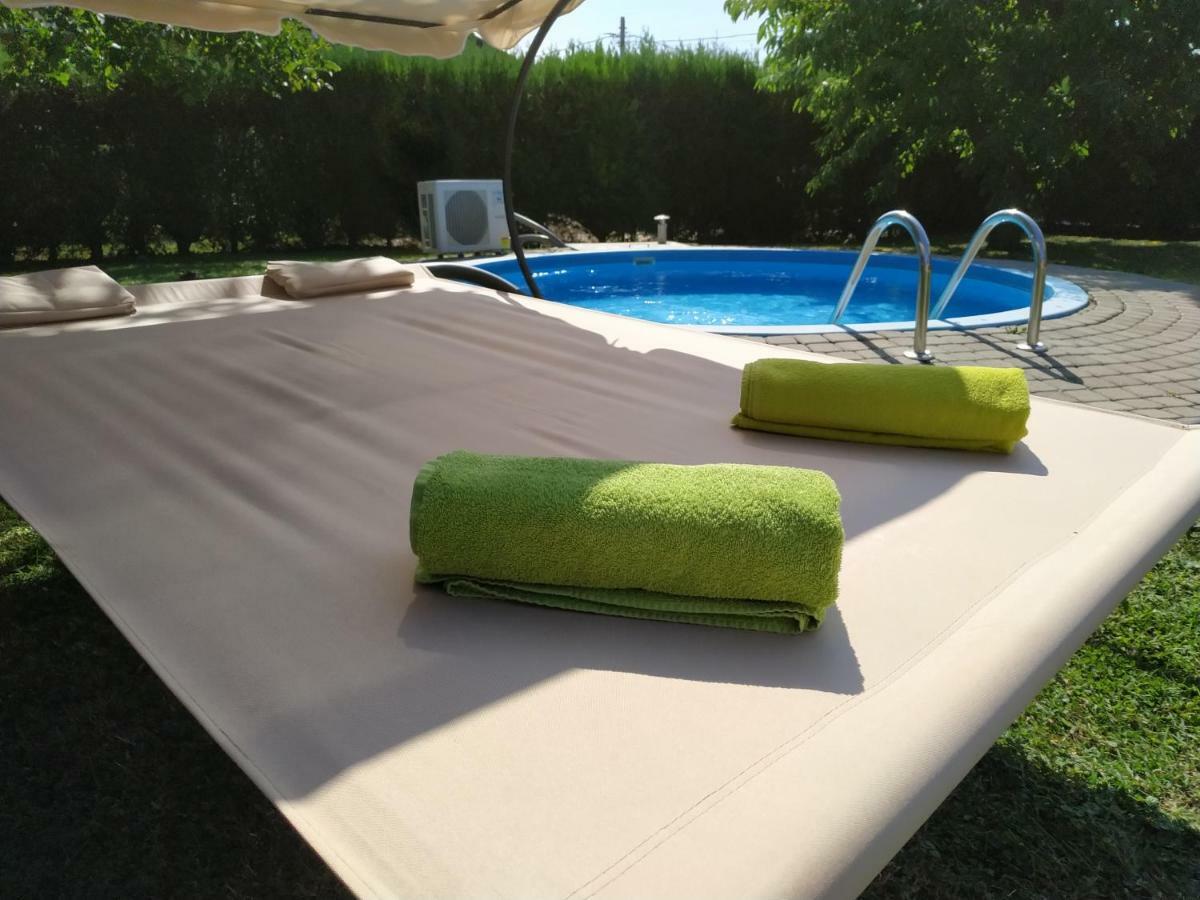 Orient Relax Garden Apartment Keszthely Bagian luar foto